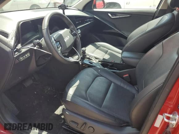 ✅ 2023 Kia Niro SX Touring • VIN: KNDCT3LE7P5050212 • Lot: 61803615. Listed on Copart with Not provided. Free auction sales archive from the USA and detailed vehicle history report at DreamBid. Image 7.