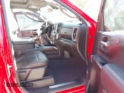 ✅ 2020 Chevrolet Silverado 1500 RST • VIN: 1GCUYEED4LZ372590 • Lot: 43437143. Wystawiony na IAAI z przebiegiem 59 074 mil. Bezpłatny archiwum sprzedaży aukcyjnych z USA i szczegółowy raport historii pojazdu na DreamBid. Zdjęcie 5.