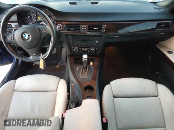 ✅ 2011 BMW 3 Series 335i • VIN: WBADX7C53BE580313 • Lot: 86806725. Listed on Copart with 130,117 mi. Free auction sales archive from the USA and detailed vehicle history report at DreamBid. Image 8.