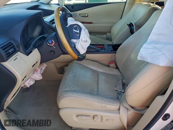 ✅ 2011 Lexus RX 350 • VIN: 2T2ZK1BA1BC043585 • Lot: 94477565. Listed on Copart with 179,636 mi. Free auction sales archive from the USA and detailed vehicle history report at DreamBid. Image 7.