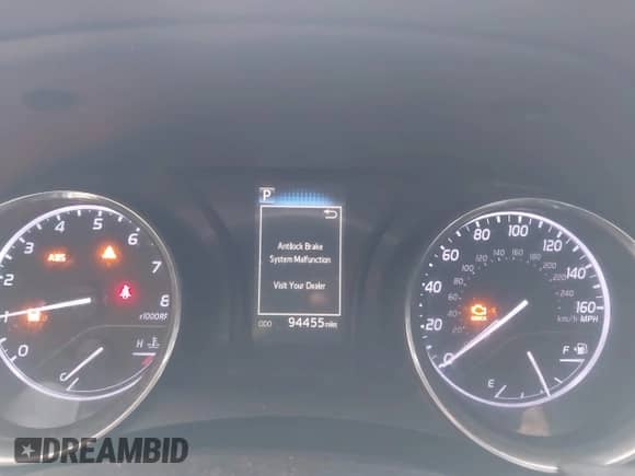 2020 Toyota Camry SE with VIN 4T1G11AK8LU326509, listed as a IAAI auction lot 42754708 with 94,455 mi miles and . Bid and sale history available at DreamBid. Image 7.