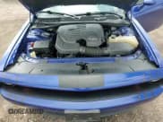 ✅ 2019 Dodge Challenger SXT • VIN: 2C3CDZGG4KH575066 • Lot: 71874505. Wystawiony na Copart z przebiegiem 69 095 mil. Bezpłatny archiwum sprzedaży aukcyjnych z USA i szczegółowy raport historii pojazdu na DreamBid. Zdjęcie 13.