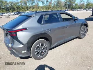 ✅ 2024 Toyota bZ4X XLE • VIN: JTMAAAAA4RA052656 • Lot: 43404984. Listed on IAAI with 8,012 mi. Free auction sales archive from the USA and detailed vehicle history report at DreamBid. Image 4.