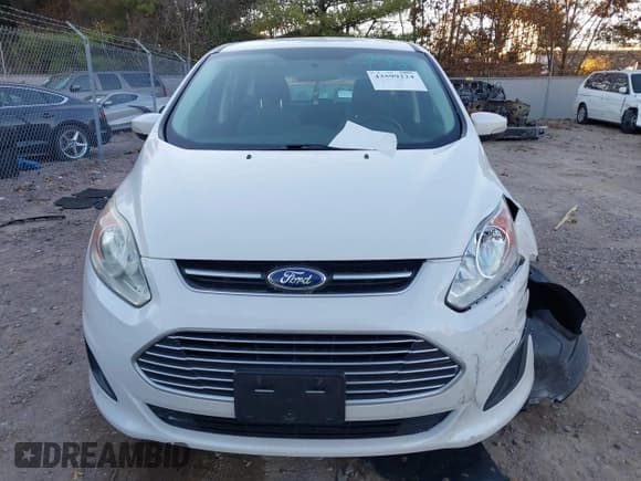 ✅ 2013 Ford C-Max SE • VIN: 1FADP5AU3DL537113 • Lot: 43599224. Wystawiony na IAAI z przebiegiem 61 392 mil. Bezpłatny archiwum sprzedaży aukcyjnych z USA i szczegółowy raport historii pojazdu na DreamBid. Zdjęcie 12.