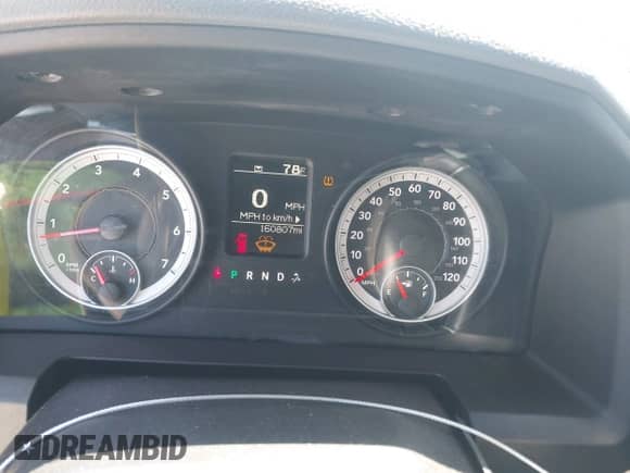 2013 Ram 1500 Express с VIN 3C6JR6AT7DG510683, выставлен на аукционе IAAI как лот 42671311 с пробегом 160 807 миль миль и . История ставок и продаж доступна на DreamBid. Изображение 7.