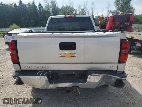 ✅ 2015 Chevrolet Silverado 1500 LT • VIN: 1GCVKREH2FZ148836 • Лот: 68691624. Опубликован ранее на Copart с пробегом 113 226 миль. Бесплатный доступ к архиву аукционных продаж из США и подробный отчёт об истории автомобиля на DreamBid. Изображение 6.