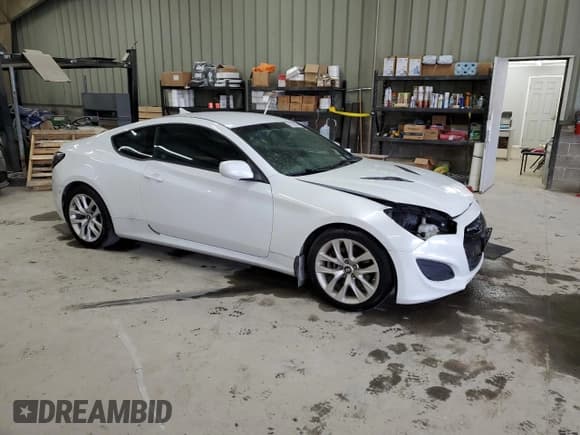 ✅ 2013 Hyundai Genesis Coupe Premium • VIN: KMHHT6KD7DU098676 • Lot: 85395655. Listed on Copart with 93,901 mi. Free auction sales archive from the USA and detailed vehicle history report at DreamBid. Image 4.