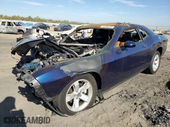 ✅ 2014 Dodge Challenger SXT • VIN: 2C3CDYAG9EH256205 • Lot: 72760154. Wystawiony na Copart z przebiegiem Nie podano. Bezpłatny archiwum sprzedaży aukcyjnych z USA i szczegółowy raport historii pojazdu na DreamBid. Zdjęcie 1.