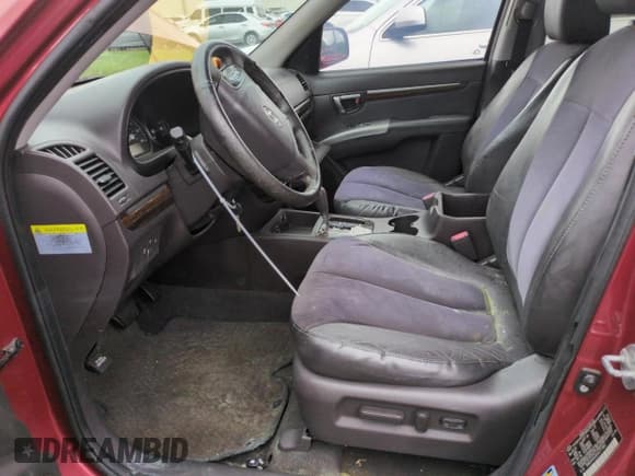 ✅ 2010 Hyundai Santa Fe SE • VIN: 5NMSH4AG6AH371962 • Lot: 74004424. Listed on Copart with Not provided. Free auction sales archive from the USA and detailed vehicle history report at DreamBid. Image 7.