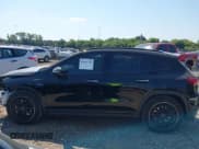 ✅ 2022 Mercedes-Benz GLA 35 AMG • VIN: W1N4N5BB5NJ330077 • Lot: 43015729. Wystawiony na IAAI z przebiegiem 36 987 mil. Bezpłatny archiwum sprzedaży aukcyjnych z USA i szczegółowy raport historii pojazdu na DreamBid. Zdjęcie 15.