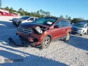 ✅ 2018 Ford Escape SE • VIN: 1FMCU0GD1JUA65519 • Lot: 43677552. Wystawiony na IAAI z przebiegiem 133 860 mil. Bezpłatny archiwum sprzedaży aukcyjnych z USA i szczegółowy raport historii pojazdu na DreamBid. Zdjęcie 17.