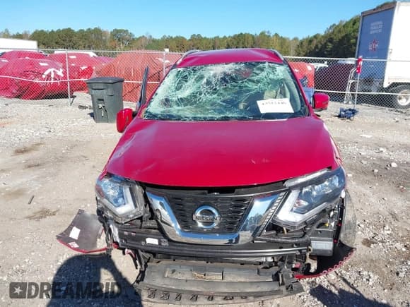 ✅ 2017 Nissan Rogue S • VIN: JN8AT2MT7HW393925 • Lot: 43512446. Wystawiony na IAAI z przebiegiem 65 000 mil. Bezpłatny archiwum sprzedaży aukcyjnych z USA i szczegółowy raport historii pojazdu na DreamBid. Zdjęcie 12.