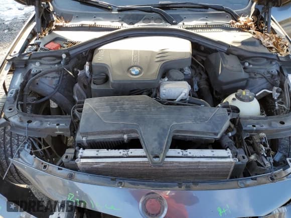 ✅ 2015 BMW 4 Series 428i xDrive • VIN: WBA3V9C55FP799202 • Лот: 89282525. Опубликован ранее на Copart с пробегом 54 149 миль. Бесплатный доступ к архиву аукционных продаж из США и подробный отчёт об истории автомобиля на DreamBid. Изображение 11.