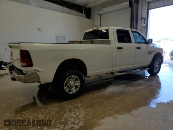 ✅ 2014 Ram 2500 Tradesman • VIN: 3C6TR5HT2EG202010 • Lot: 56535215. Wystawiony na Copart z przebiegiem 104 826 mil. Bezpłatny archiwum sprzedaży aukcyjnych z USA i szczegółowy raport historii pojazdu na DreamBid. Zdjęcie 3.