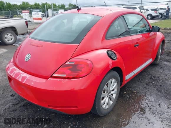✅ 2015 Volkswagen Beetle Fleet Edition • VIN: 3VWF17AT6FM634246 • Lot: 42259199. Listed on IAAI with 170,017 mi. Free auction sales archive from the USA and detailed vehicle history report at DreamBid. Image 19.