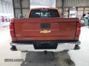 ✅ 2015 Chevrolet Silverado 1500 LTZ • VIN: 3GCPCSEC7FG184541 • Лот: 72276734. Опубликован ранее на Copart с пробегом 142 439 миль. Бесплатный доступ к архиву аукционных продаж из США и подробный отчёт об истории автомобиля на DreamBid. Изображение 6.