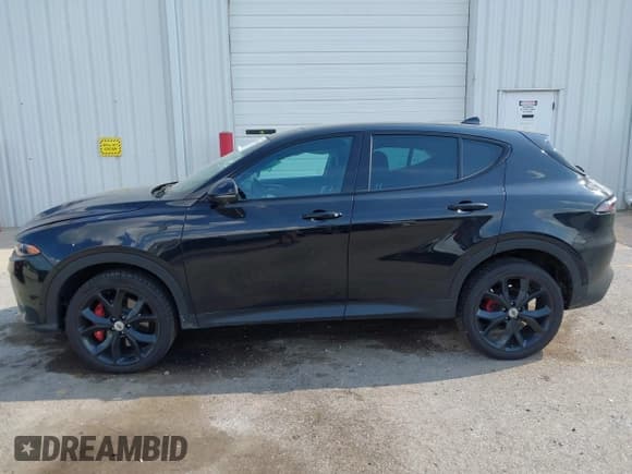 ✅ 2023 Dodge Hornet GT Plus • VIN: ZACNDFBNXP3A05188 • Lot: 42917068. Listed on IAAI with 32,776 mi. Free auction sales archive from the USA and detailed vehicle history report at DreamBid. Image 14.