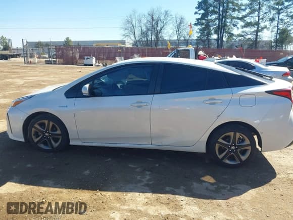 ✅ 2019 Toyota Prius L Eco • VIN: JTDKARFU8K3079603 • Лот: 41641611. Опубликован ранее на IAAI с пробегом 76 310 миль. Бесплатный доступ к архиву аукционных продаж из США и подробный отчёт об истории автомобиля на DreamBid. Изображение 14.