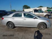 ✅ 2010 Toyota Corolla LE • VIN: 2T1BU4EE7AC312302 • Lot: 43066217. Wystawiony na IAAI z przebiegiem 222 663 mil. Bezpłatny archiwum sprzedaży aukcyjnych z USA i szczegółowy raport historii pojazdu na DreamBid. Zdjęcie 13.