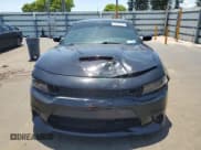 ✅ 2019 Dodge Charger Scat Pack • VIN: 2C3CDXGJ3KH740055 • Лот: 57780425. Опубликован ранее на Copart с пробегом 68 394 миль. Бесплатный доступ к архиву аукционных продаж из США и подробный отчёт об истории автомобиля на DreamBid. Изображение 5.