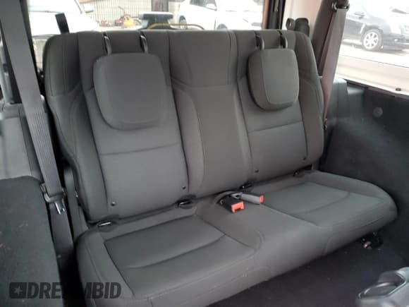 ✅ 2018 Jeep Wrangler Sport S • VIN: 1C4GJXAG0JW276564 • Lot: 85722374. Listed on Copart with 58,049 mi. Free auction sales archive from the USA and detailed vehicle history report at DreamBid. Image 12.