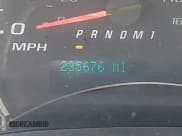 ✅ 2020 Chevrolet Express Cargo • VIN: 1GCWGAFP6L1154579 • Lot: 43452488. Listed on IAAI with 235,676 mi. Free auction sales archive from the USA and detailed vehicle history report at DreamBid. Image 16.