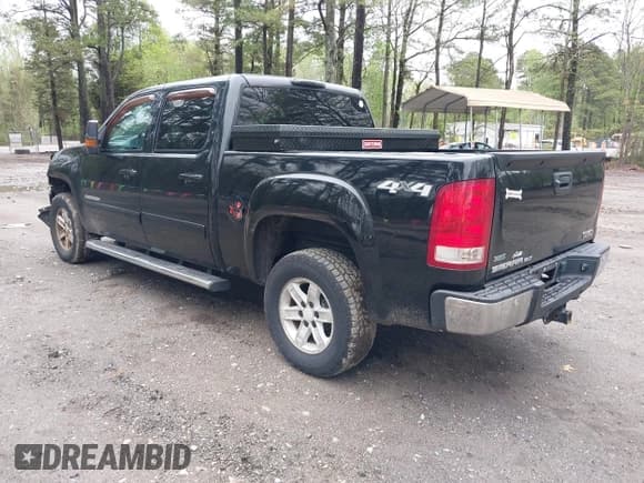 ✅ 2010 GMC Sierra 1500 • VIN: 3GTXKWE28AG131020 • Лот: 41986864. Опубликован ранее на IAAI с пробегом 175 706 миль. Бесплатный доступ к архиву аукционных продаж из США и подробный отчёт об истории автомобиля на DreamBid. Изображение 3.