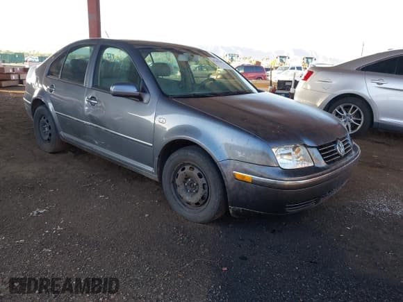 ✅ 2004 Volkswagen Jetta GL • VIN: 3VWRR69M84M145325 • Lot: 43306308. Wystawiony na IAAI z przebiegiem 216 970 mil. Bezpłatny archiwum sprzedaży aukcyjnych z USA i szczegółowy raport historii pojazdu na DreamBid. Zdjęcie 1.