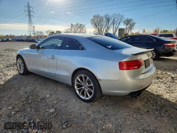 ✅ 2014 Audi A5 Premium Plus • VIN: WAULFAFR2EA034141 • Lot: 91416755. Listed on Copart with 197,638 mi. Free auction sales archive from the USA and detailed vehicle history report at DreamBid. Image 2.