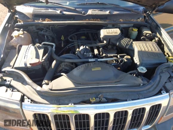 ✅ 2000 Jeep Grand Cherokee Laredo • VIN: 1J4G248S7YC170821 • Lot: 43626731. Listed on IAAI with 174,574 mi. Free auction sales archive from the USA and detailed vehicle history report at DreamBid. Image 10.