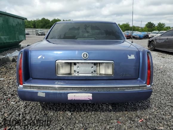 ✅ 1995 Cadillac DeVille • VIN: 1G6KD52B3SU243924 • Lot: 56945395. Listed on Copart with 72,878 mi. Free auction sales archive from the USA and detailed vehicle history report at DreamBid. Image 6.