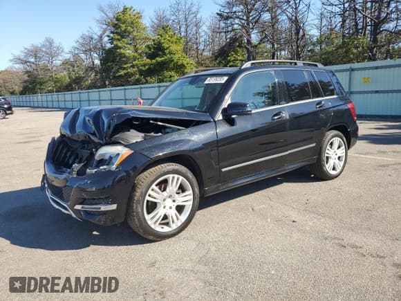 ✅ 2013 Mercedes-Benz GLK 350 • VIN: WDCGG8JB1DG016045 • Лот: 85199285. Опубликован ранее на Copart с пробегом 145 273 миль. Бесплатный доступ к архиву аукционных продаж из США и подробный отчёт об истории автомобиля на DreamBid. Изображение 1.