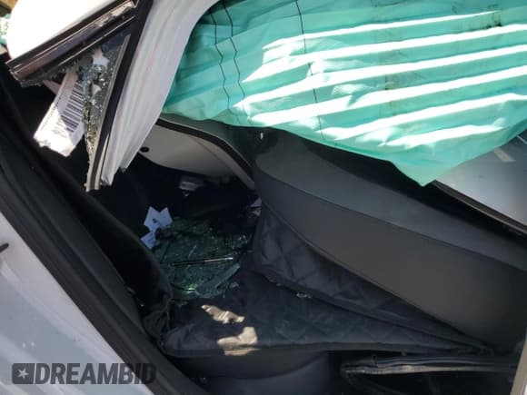 ✅ 2023 Audi A3 Premium Plus • VIN: WAUHUDGY9PA033994 • Lot: 58544865. Wystawiony na Copart z przebiegiem 31 560 mil. Bezpłatny archiwum sprzedaży aukcyjnych z USA i szczegółowy raport historii pojazdu na DreamBid. Zdjęcie 10.