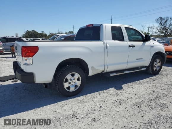 ✅ 2013 Toyota Tundra • VIN: 5TFRY5F13DX136472 • Lot: 90972455. Wystawiony na Copart z przebiegiem 154 222 mil. Bezpłatny archiwum sprzedaży aukcyjnych z USA i szczegółowy raport historii pojazdu na DreamBid. Zdjęcie 3.