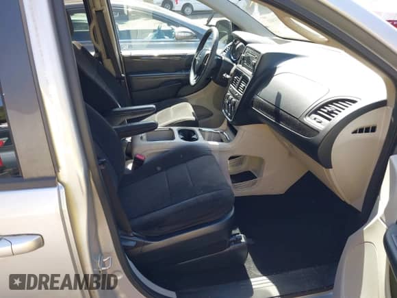 2012 Dodge Grand Caravan SXT z VIN 2C4RDGCG9CR357748, wystawiony jako IAAI lot #43318031 z przebiegiem 79 308 mil mil oraz . Historia ofert i sprzedaży dostępna na DreamBid. Obrazek 5.