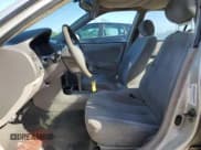 ✅ 2002 Toyota Corolla CE • VIN: 1NXBR12E12Z584266 • Lot: 84062515. Wystawiony na Copart z przebiegiem 164 825 mil. Bezpłatny archiwum sprzedaży aukcyjnych z USA i szczegółowy raport historii pojazdu na DreamBid. Zdjęcie 7.