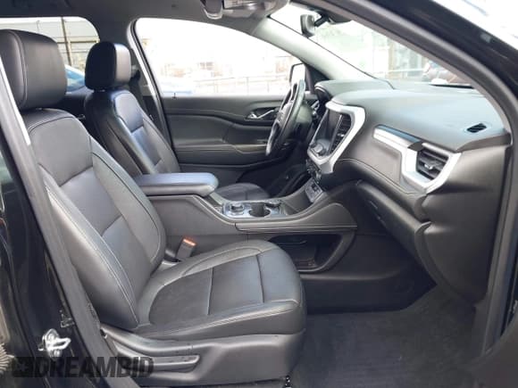 ✅ 2020 GMC Acadia SLT • VIN: 1GKKNMLS2LZ212286 • Lot: 41743656. Wystawiony na IAAI z przebiegiem 56 597 mil. Bezpłatny archiwum sprzedaży aukcyjnych z USA i szczegółowy raport historii pojazdu na DreamBid. Zdjęcie 5.