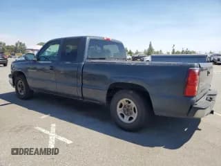 ✅ 2003 Chevrolet Silverado 1500 • VIN: 2GCEC19V031280965 • Лот: 71263154. Опубликован ранее на Copart с пробегом 194 880 миль. Бесплатный доступ к архиву аукционных продаж из США и подробный отчёт об истории автомобиля на DreamBid. Изображение 2.