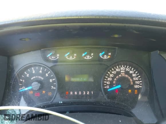 ✅ 2013 Ford F-150 XL • VIN: 1FTNF1CFXDKE78575 • Lot: 41293852. Wystawiony na IAAI z przebiegiem 201 332 mil. Bezpłatny archiwum sprzedaży aukcyjnych z USA i szczegółowy raport historii pojazdu na DreamBid. Zdjęcie 7.