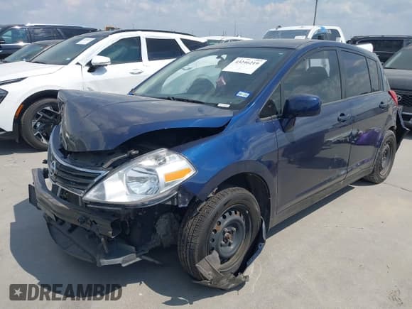 ✅ 2012 Nissan Versa S • VIN: 3N1BC1CPXCK244415 • Lot: 43246219. Listed on IAAI with 65,051 mi. Free auction sales archive from the USA and detailed vehicle history report at DreamBid. Image 2.