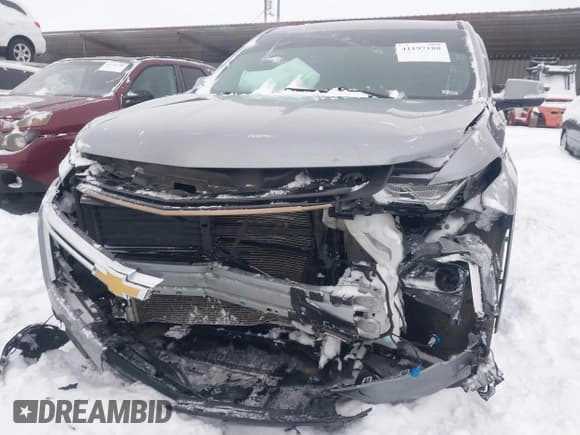 ✅ 2023 Chevrolet Traverse High Country • VIN: 1GNEVNKW4PJ124726 • Lot: 41197188. Wystawiony na IAAI z przebiegiem 72 344 mil. Bezpłatny archiwum sprzedaży aukcyjnych z USA i szczegółowy raport historii pojazdu na DreamBid. Zdjęcie 6.