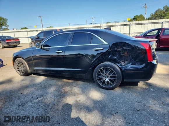 ✅ 2018 Cadillac ATS Luxury RWD • VIN: 1G6AB5RX8J0134271 • Lot: 71639015. Wystawiony na Copart z przebiegiem 124 241 mil. Bezpłatny archiwum sprzedaży aukcyjnych z USA i szczegółowy raport historii pojazdu na DreamBid. Zdjęcie 2.