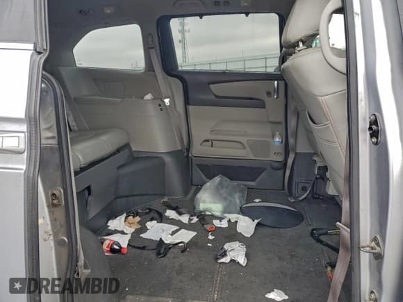 ✅ 2016 Honda Odyssey EX • VIN: 5FNRL5H42GB044998 • Lot: 94081175. Listed on Copart with 33,370 mi. Free auction sales archive from the USA and detailed vehicle history report at DreamBid. Image 11.