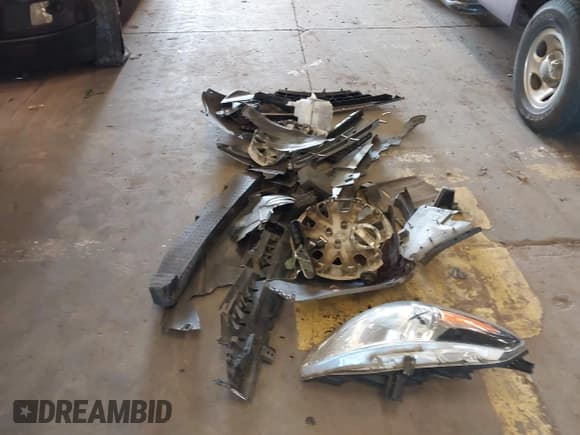 ✅ 2019 Nissan Versa S Plus • VIN: 3N1CN7AP5KL800661 • Lot: 42478720. Wystawiony na IAAI z przebiegiem Nie podano. Bezpłatny archiwum sprzedaży aukcyjnych z USA i szczegółowy raport historii pojazdu na DreamBid. Zdjęcie 11.