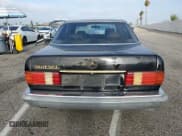 ✅ 1988 Mercedes-Benz 560 • VIN: WDBCA39D4JA397286 • Lot: 67397615. Wystawiony na Copart z przebiegiem 109 532 mil. Bezpłatny archiwum sprzedaży aukcyjnych z USA i szczegółowy raport historii pojazdu na DreamBid. Zdjęcie 6.