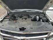 ✅ 2016 Chevrolet Suburban LT • VIN: 1GNSCHKC3GR281696 • Лот: 82717635. Опубликован ранее на Copart с пробегом 108 186 миль. Бесплатный доступ к архиву аукционных продаж из США и подробный отчёт об истории автомобиля на DreamBid. Изображение 12.