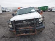 ✅ 2008 Chevrolet Silverado 2500HD 1LT • VIN: 1GCHK29K98E154928 • Lot: 41439766. Wystawiony na IAAI z przebiegiem Nie podano. Bezpłatny archiwum sprzedaży aukcyjnych z USA i szczegółowy raport historii pojazdu na DreamBid. Zdjęcie 12.