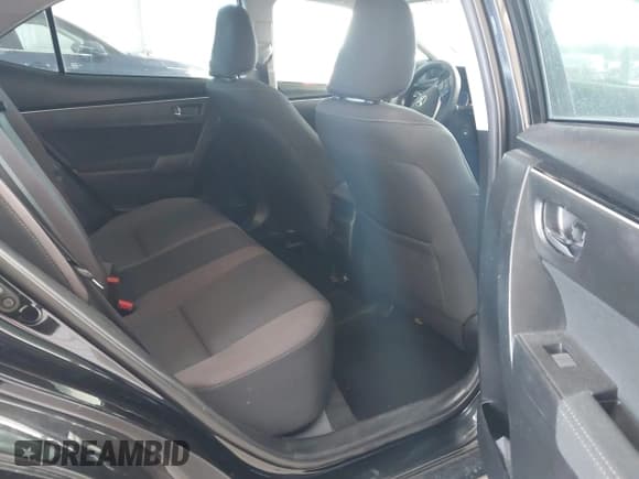 ✅ 2018 Toyota Corolla SE • VIN: 5YFBURHE1JP850129 • Lot: 43533931. Listed on IAAI with 374,360 mi. Free auction sales archive from the USA and detailed vehicle history report at DreamBid. Image 8.