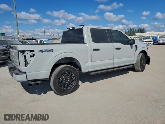 ✅ 2024 Ford F-150 STX • VIN: 1FTFW2L55RKE47713 • Лот: 92583915. Опубликован ранее на Copart с пробегом 24 469 миль. Бесплатный доступ к архиву аукционных продаж из США и подробный отчёт об истории автомобиля на DreamBid. Изображение 3.