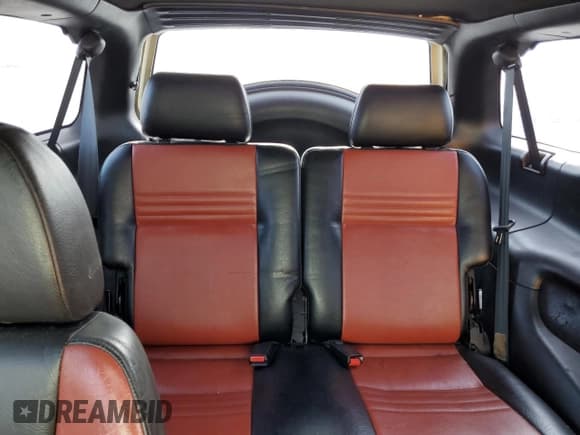 ✅ 1999 Isuzu VehiCROSS • VIN: JACCN57X2X7991409 • Lot: 80992795. Wystawiony na Copart z przebiegiem 191 210 mil. Bezpłatny archiwum sprzedaży aukcyjnych z USA i szczegółowy raport historii pojazdu na DreamBid. Zdjęcie 10.